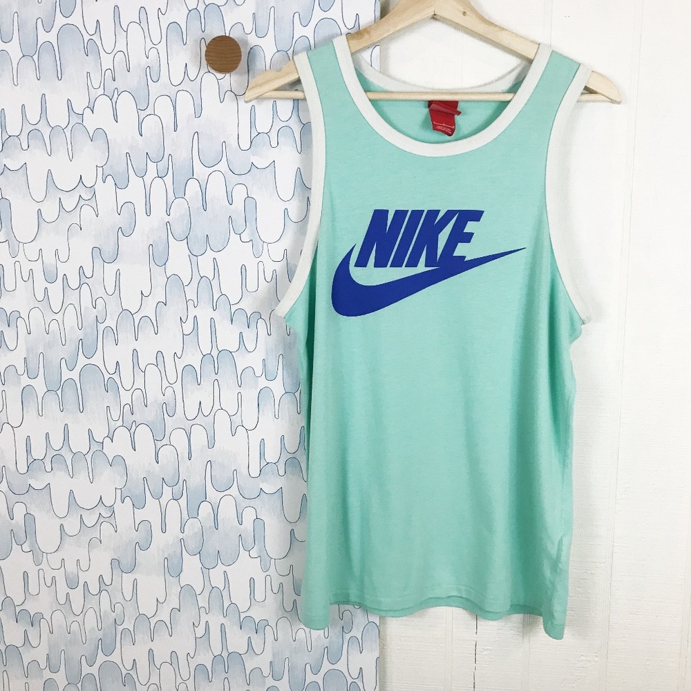 Nike Aqua Men's Ace Logo Graphic Sleeveless Tank